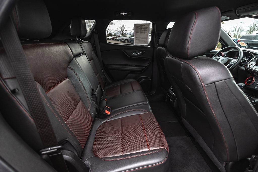 Used 2025 Chevrolet Blazer RS AWD/4WD image 31