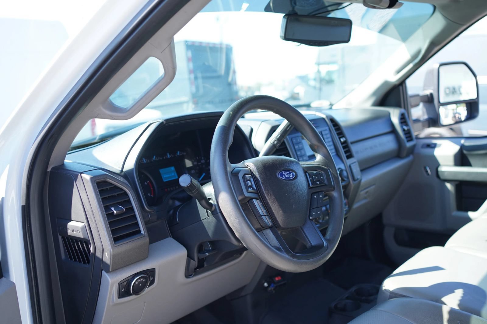 Used 2018 Ford F450 XL w/ Power Equipment Group RWD image 17