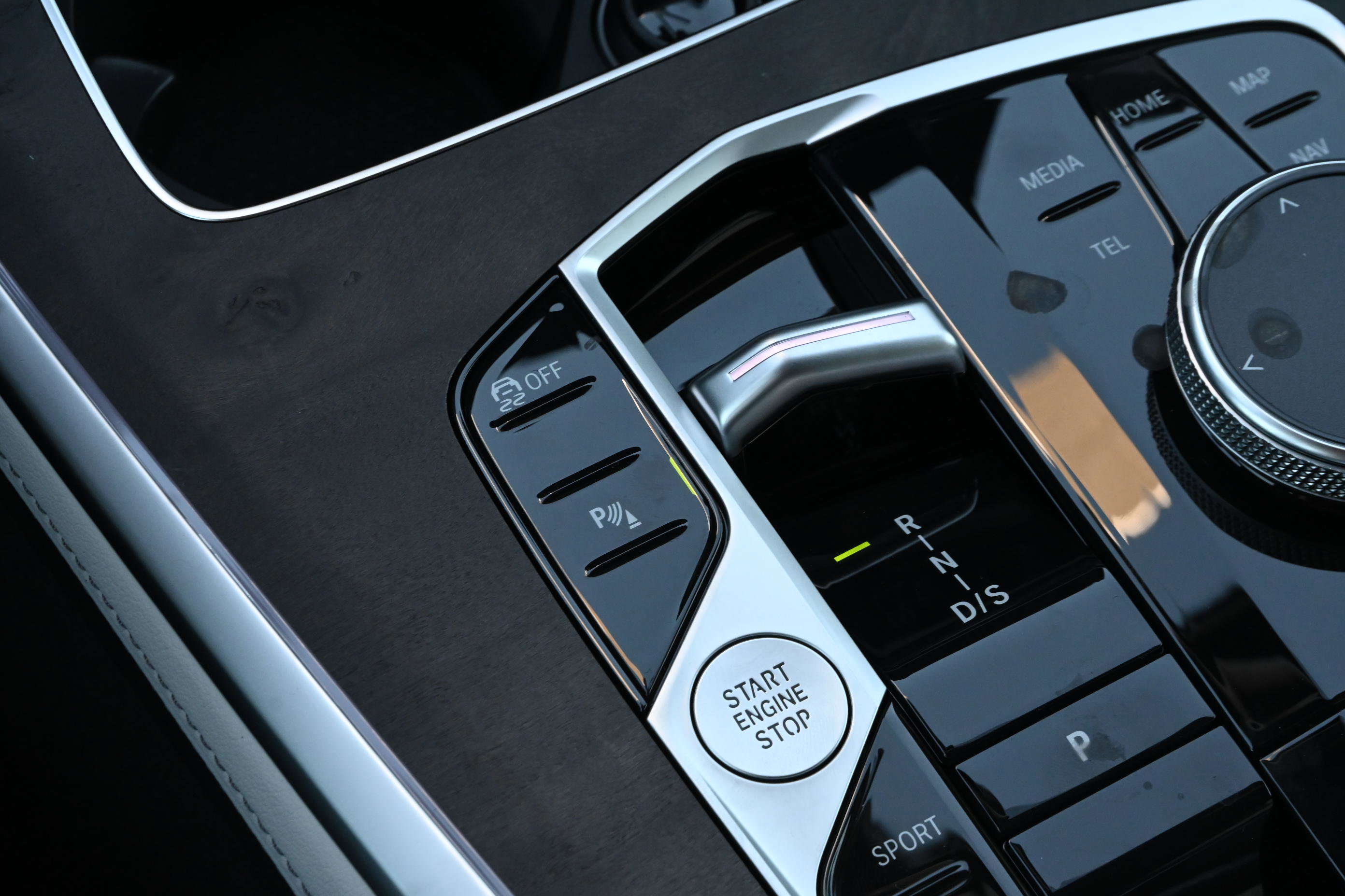 New 2026 BMW X5 xDrive40i AWD/4WD image 17