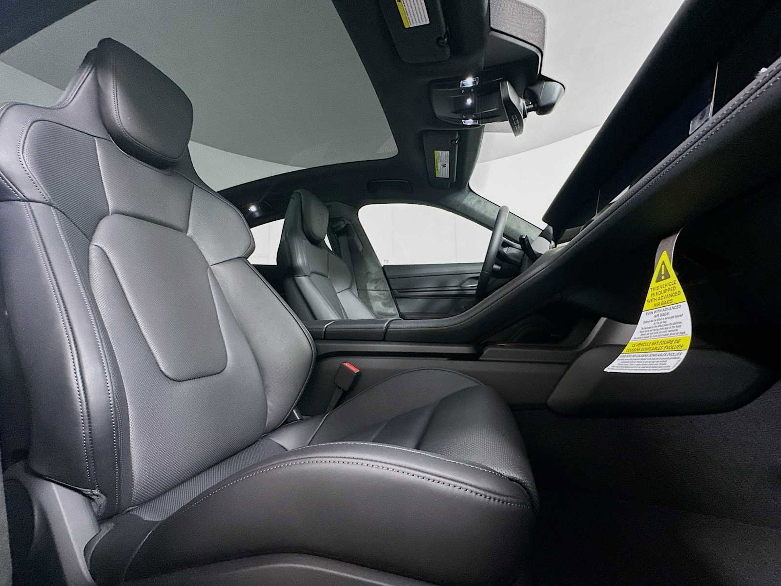 New 2026 Porsche Taycan GTS image 30