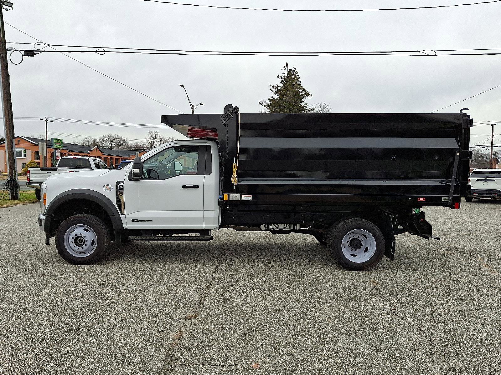 Used 2023 Ford F450 XL image 7