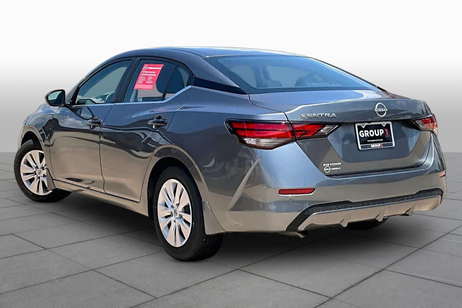 Certified 2025 Nissan Sentra S FWD image 12