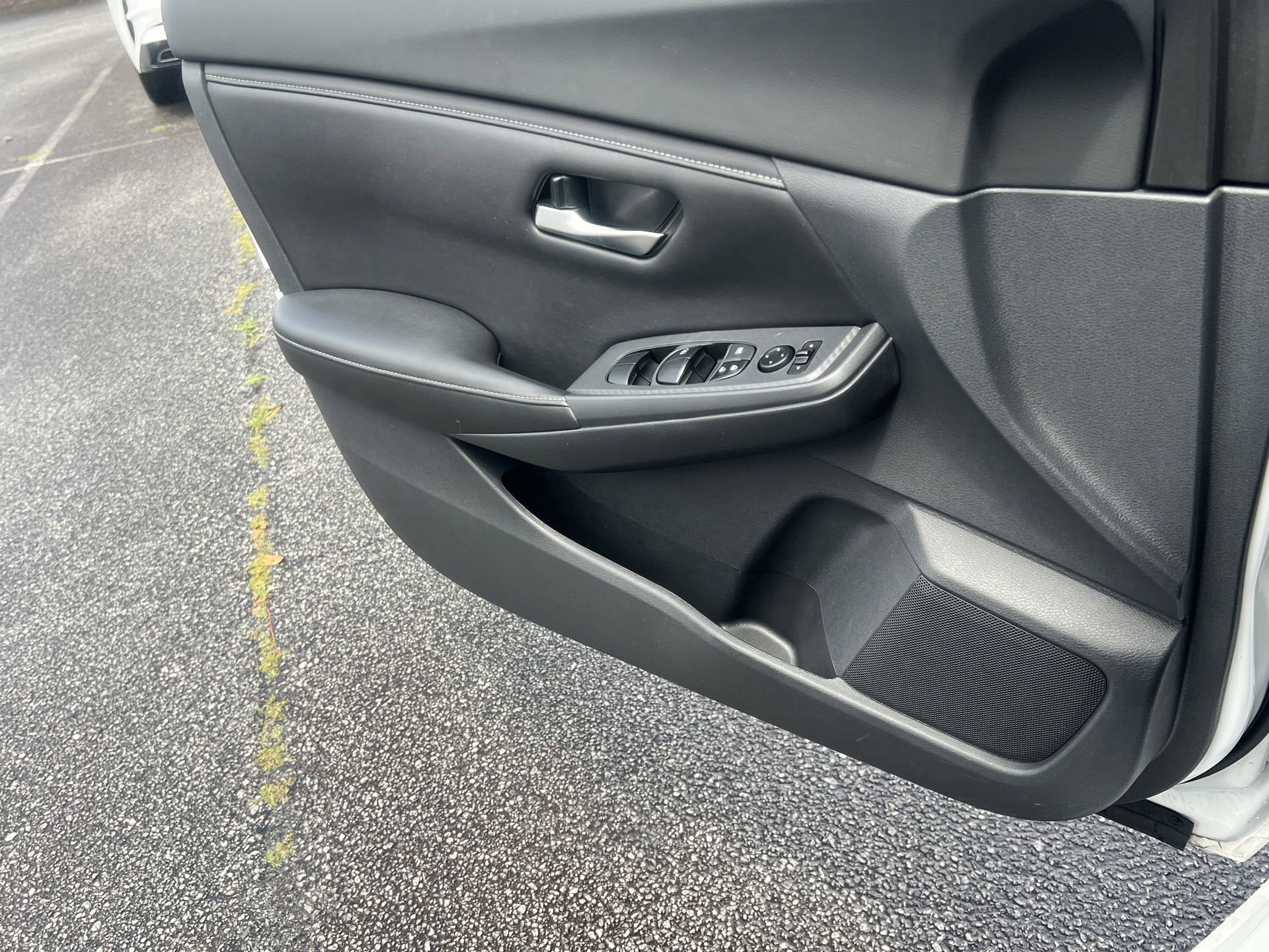 Used 2022 Nissan Sentra SV w/ All-Weather Package FWD image 14