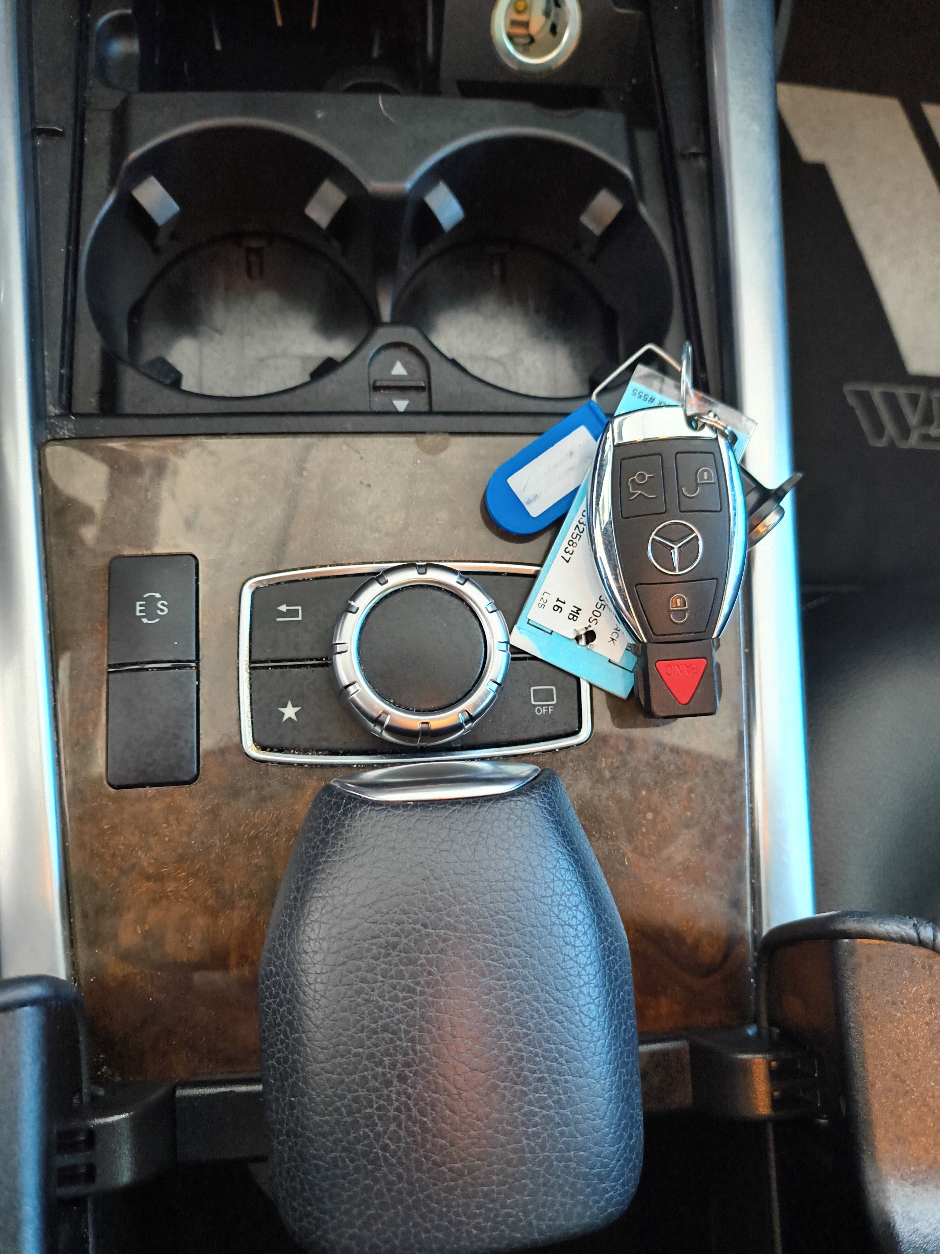 Used 2016 Mercedes-Benz E 350 4MATIC Wagon image 24