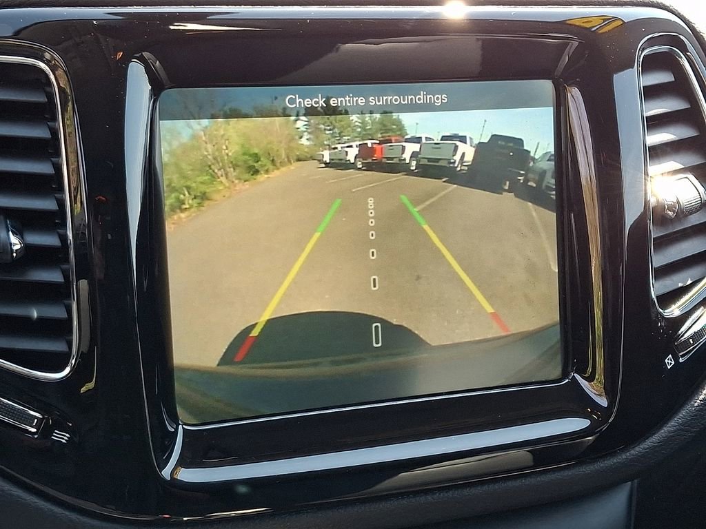 Used 2019 Jeep Compass Limited image 17