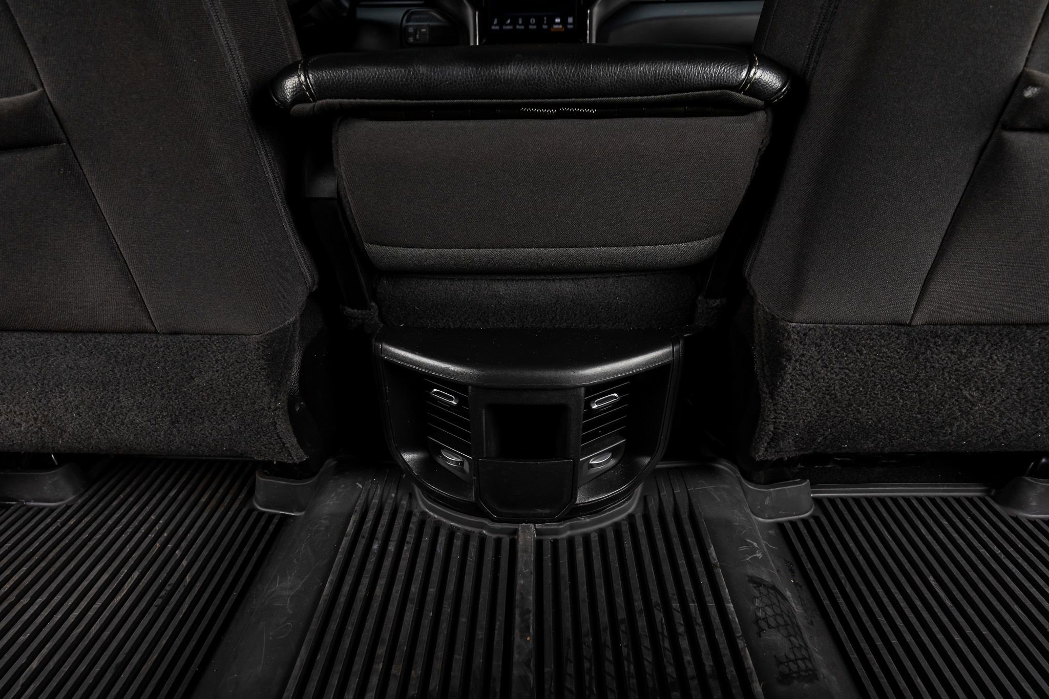 Used 2024 RAM 3500 Big Horn w/ Night Edition image 32