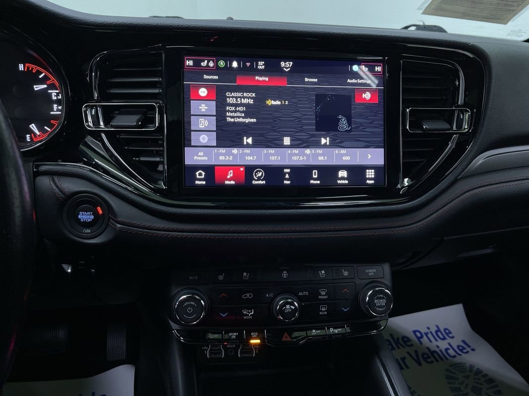 Used 2024 Dodge Durango GT image 19