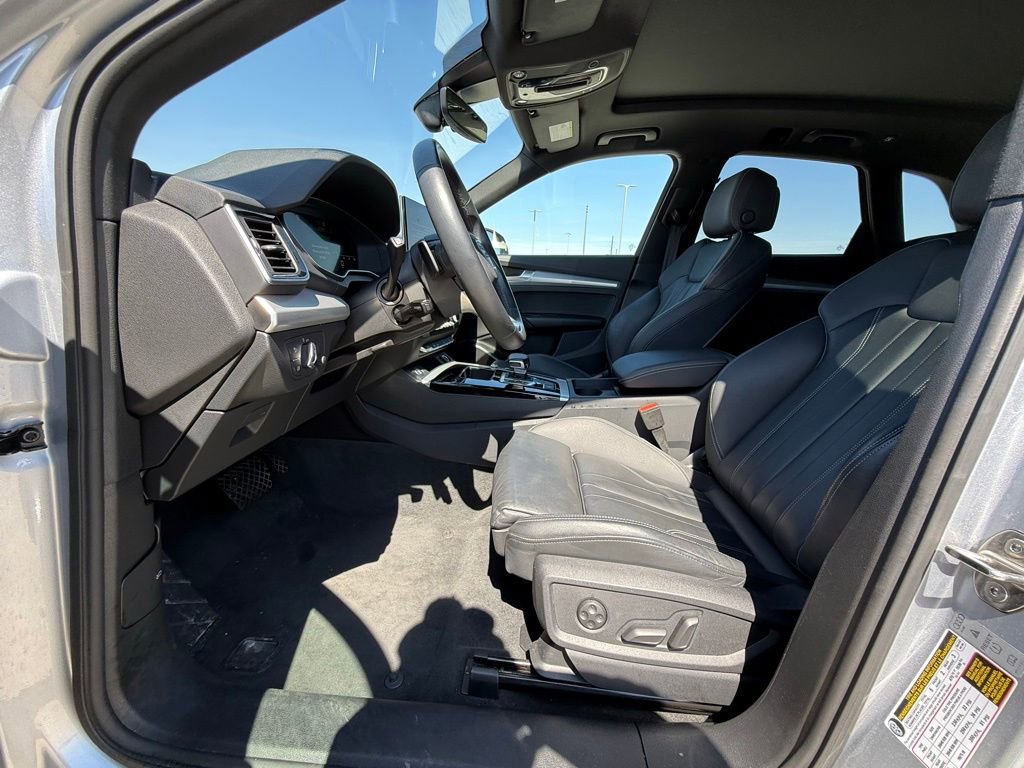 Used 2025 Audi Q5 2.0T Premium image 30