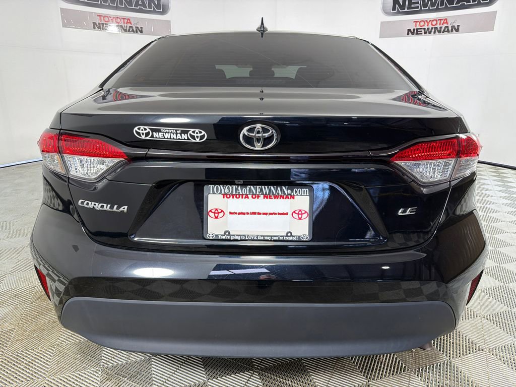 Used 2024 Toyota Corolla LE image 4