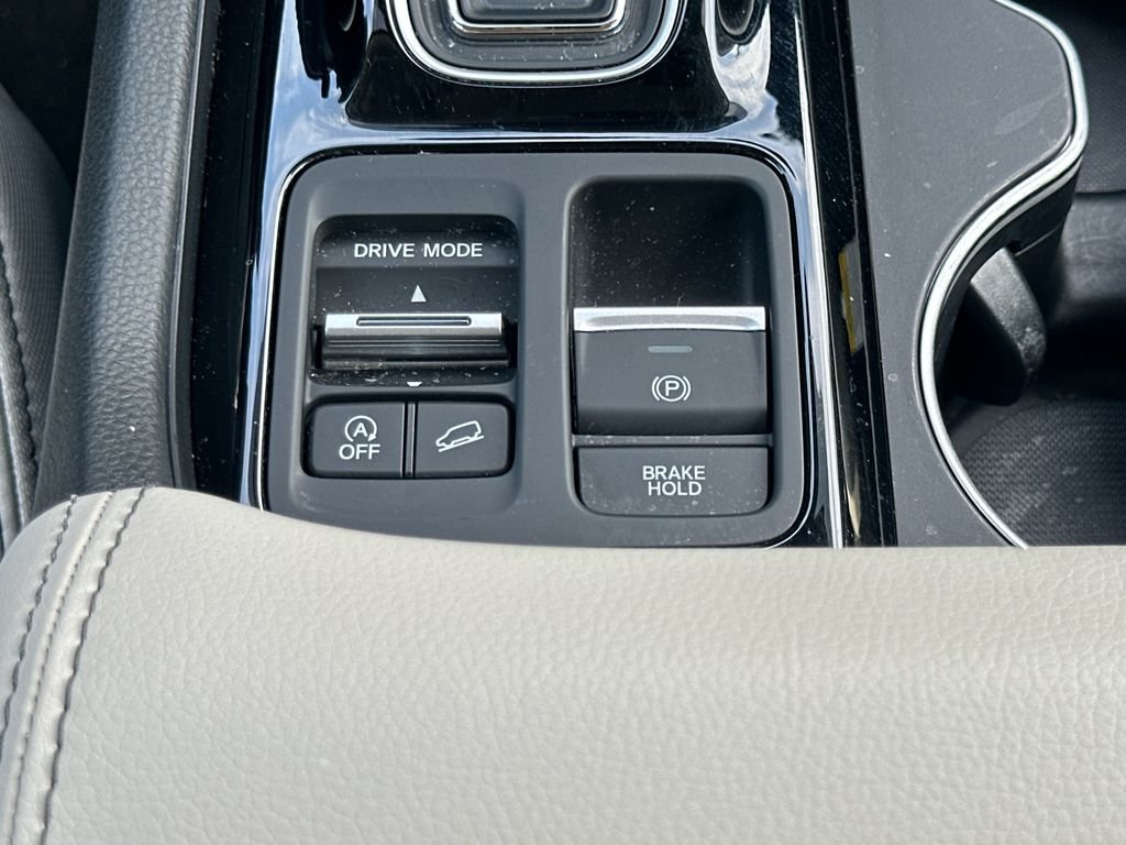 New 2026 Honda Pilot Touring image 28