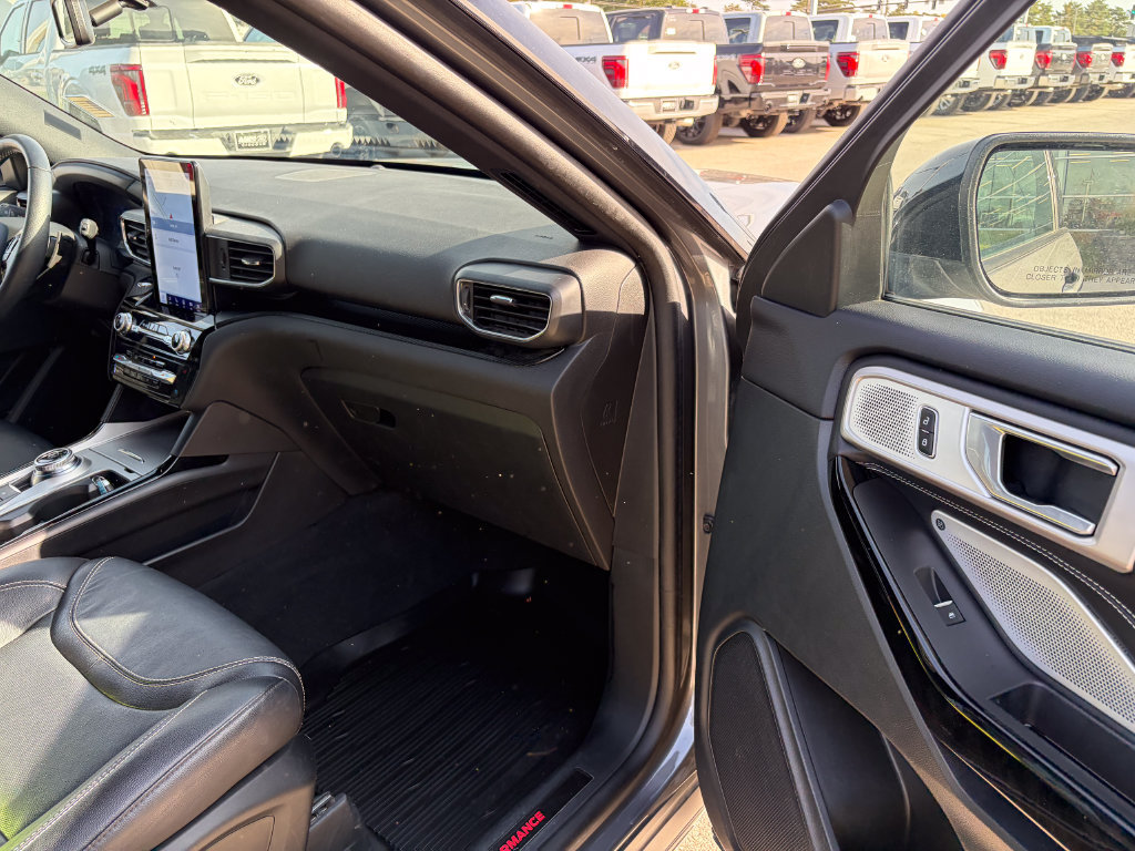 Certified 2023 Ford Explorer ST w/ Equipment Group 401A AWD/4WD image 19