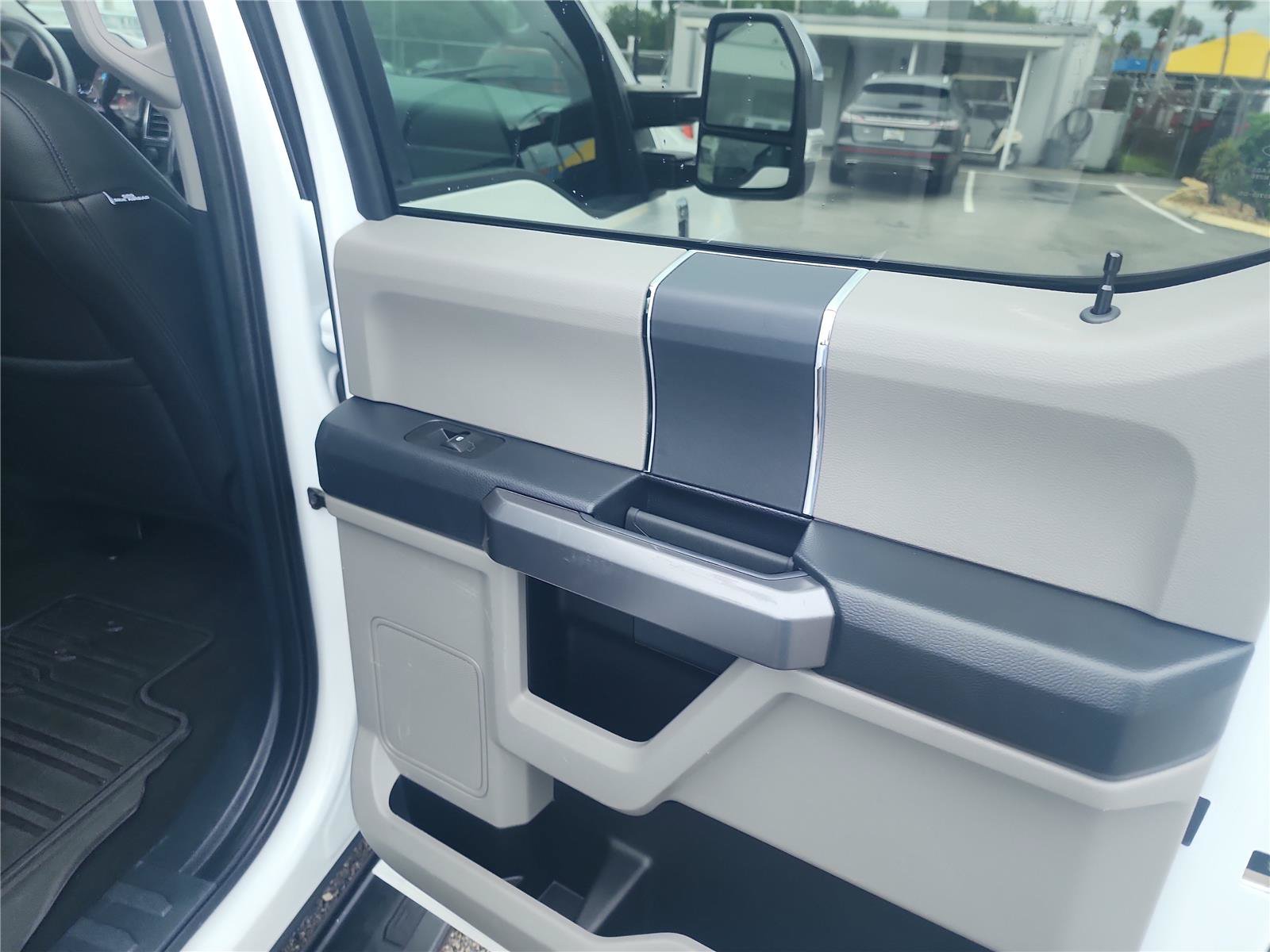 Certified 2022 Ford F250 XLT AWD/4WD image 23
