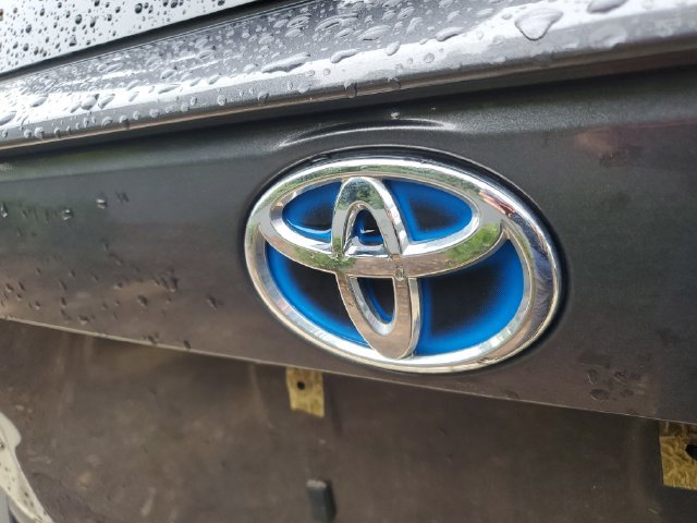 Used 2024 Toyota RAV4 XLE Premium w/ Weather Package AWD/4WD image 9
