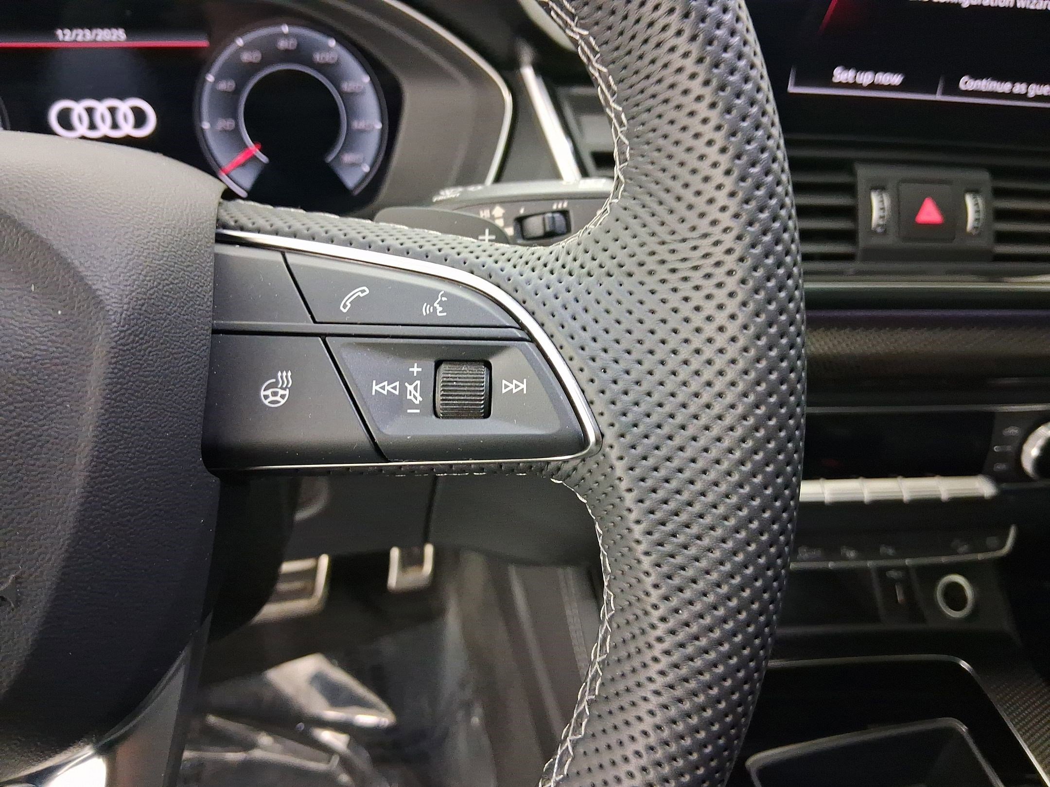 Used 2021 Audi SQ5 Prestige w/ Prestige Package image 21