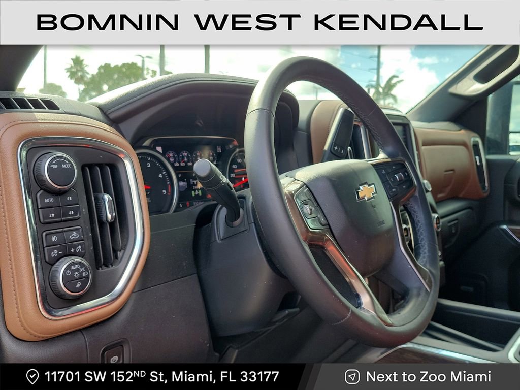 Used 2022 Chevrolet Silverado 2500 High Country w/ Z71 Off-Road Package image 12