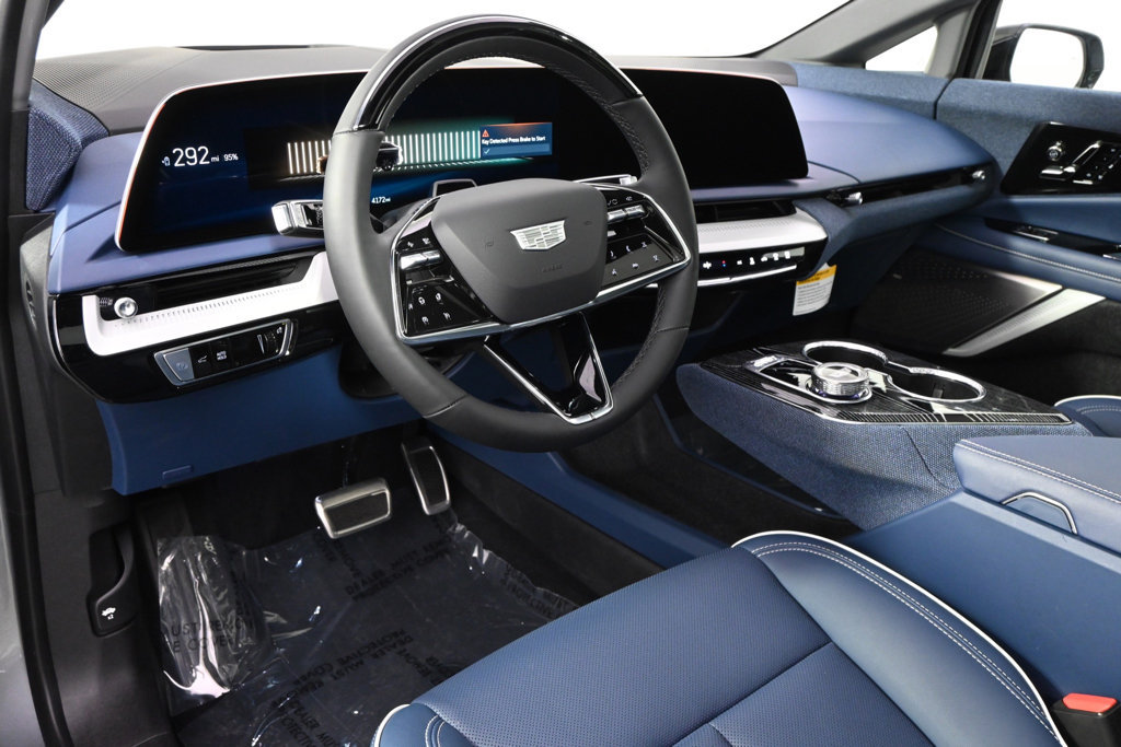 New 2026 Cadillac Optiq Luxury 2 w/ LPO, Floor Liner Package AWD/4WD image 11