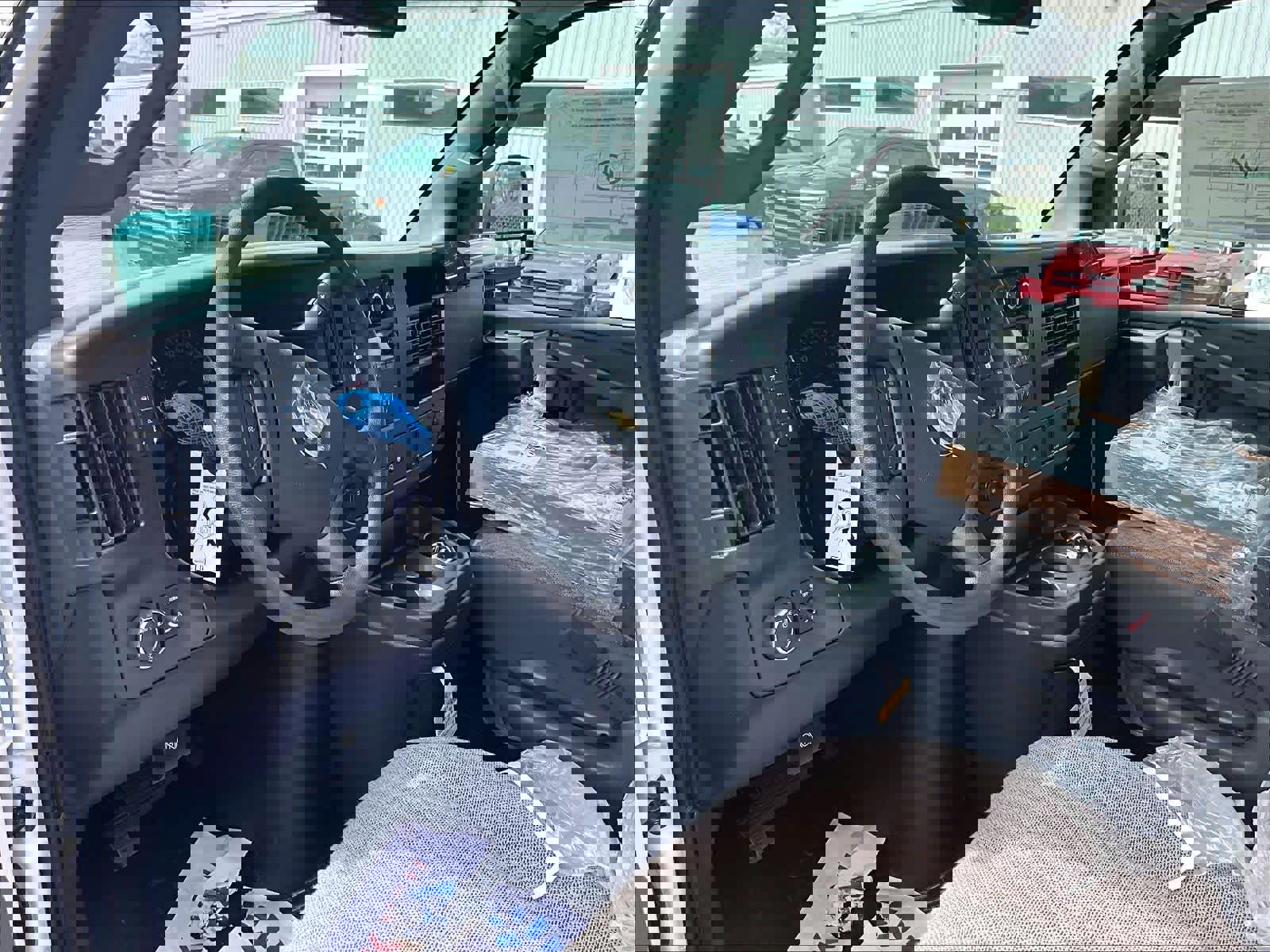 New 2026 Chevrolet Express 2500 w/ Driver Convenience Package RWD image 9