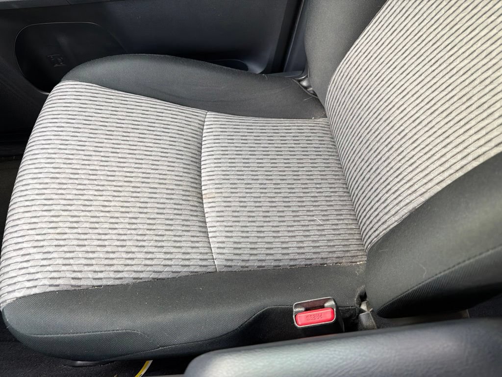 Used 2021 Toyota 4Runner SR5 AWD/4WD image 23