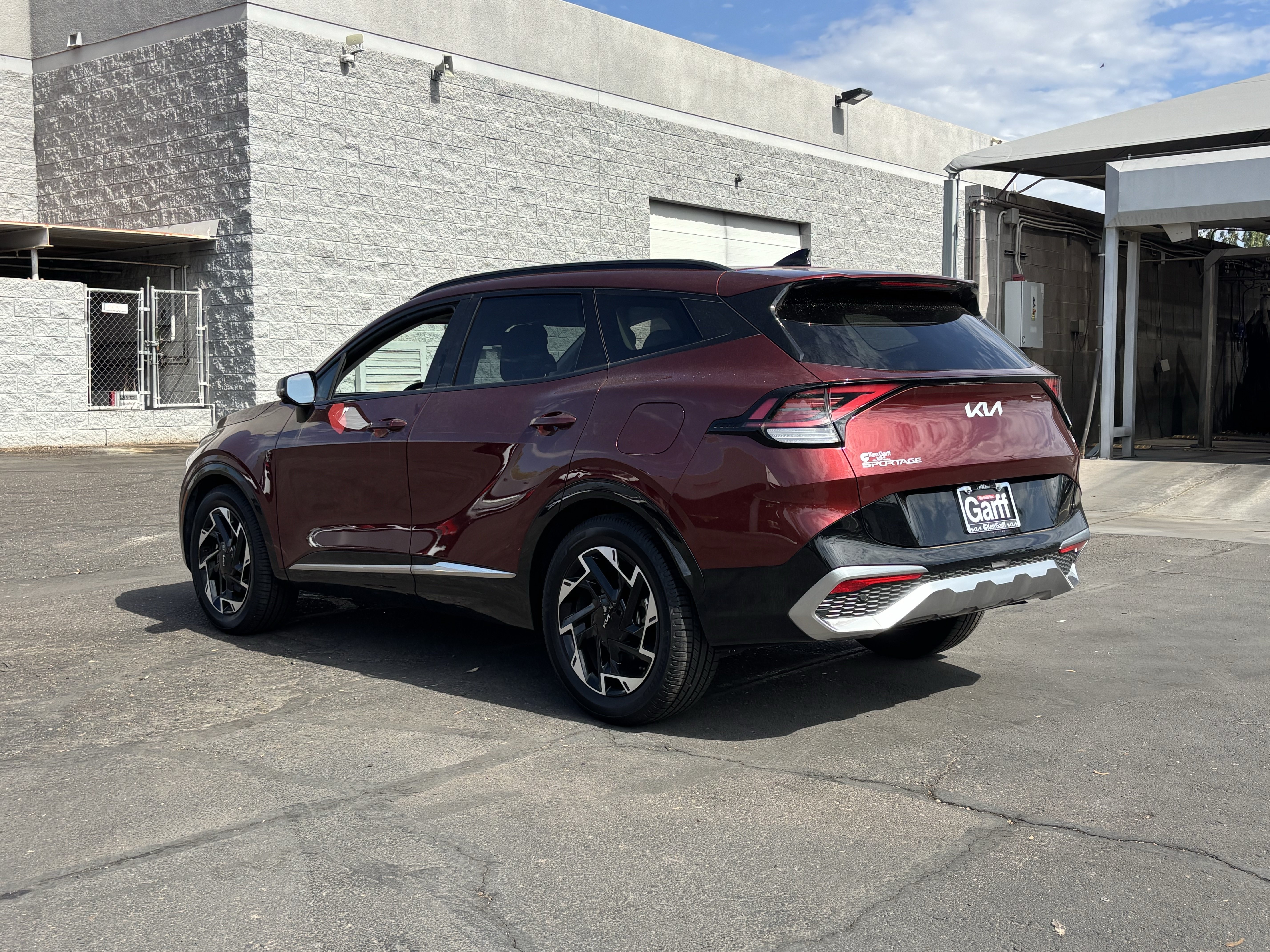 Certified 2024 Kia Sportage SX FWD image 4