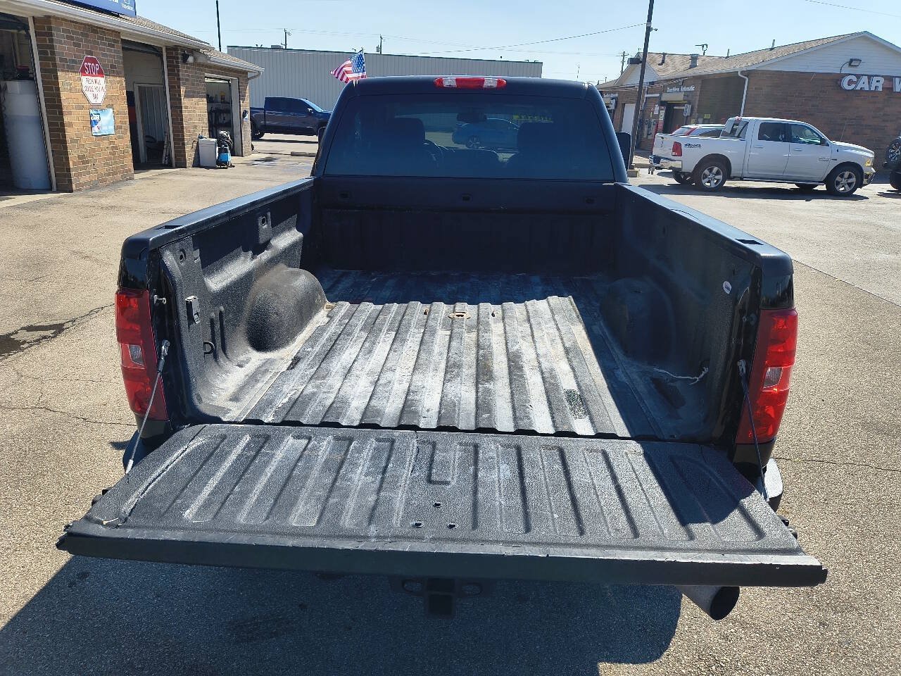 Used 2014 Chevrolet Silverado 2500 LT w/ Custom Sport Truck Package AWD/4WD image 7