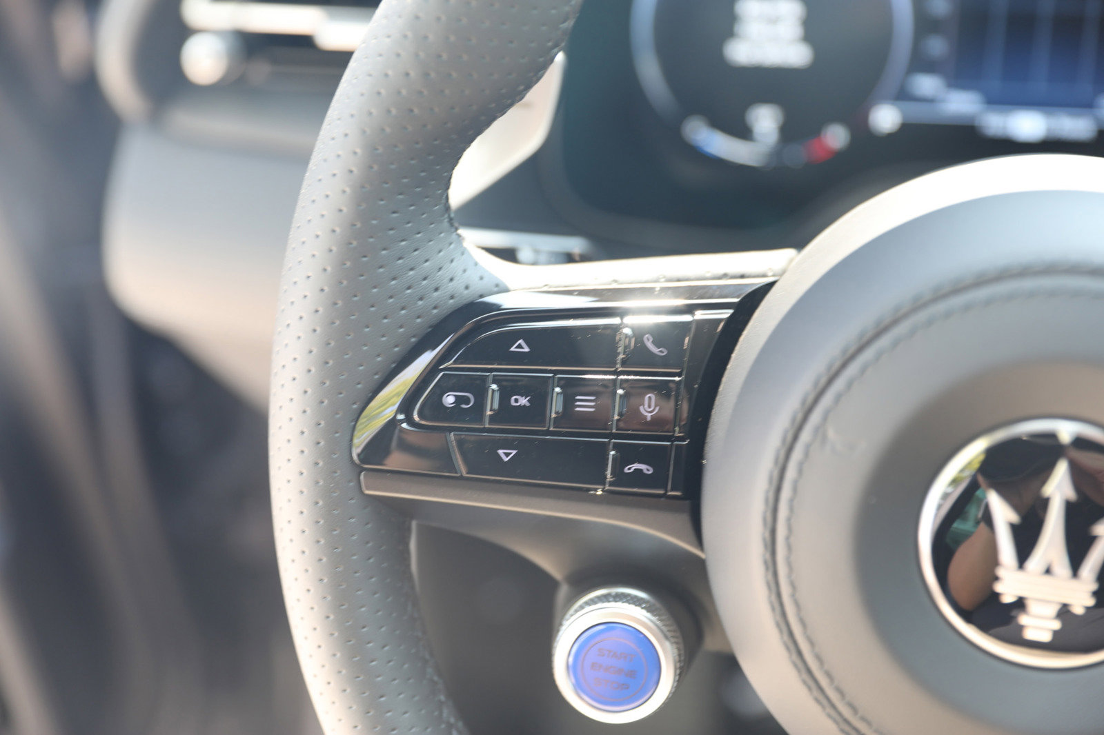 New 2024 Maserati Grecale GT image 32