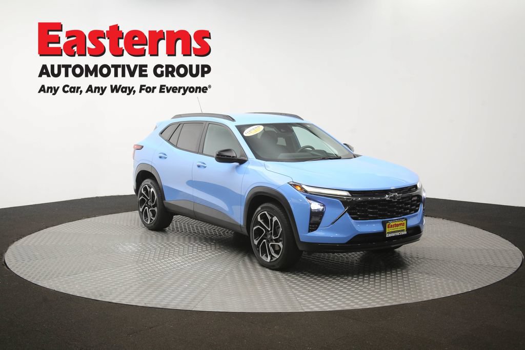 Used 2024 Chevrolet Trax RS w/ Driver Confidence Package FWD image 49