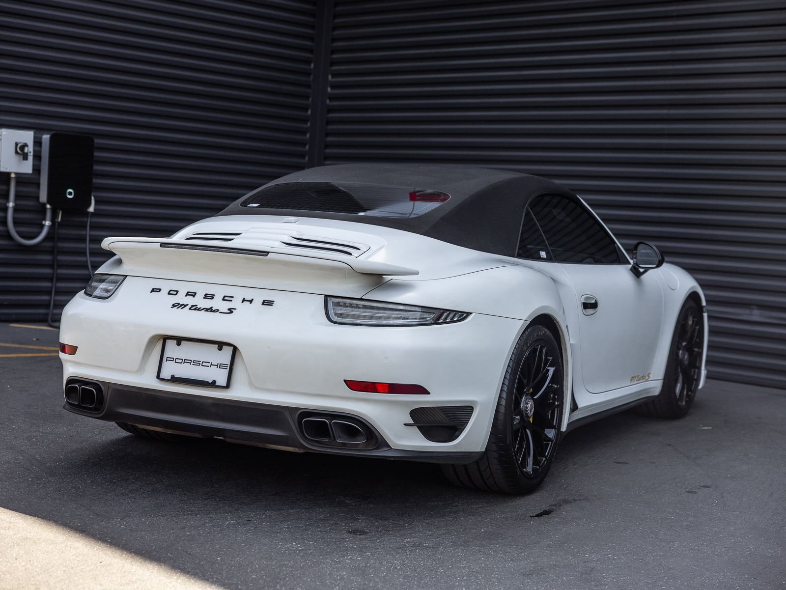 Certified 2015 Porsche 911 Turbo S AWD/4WD image 10