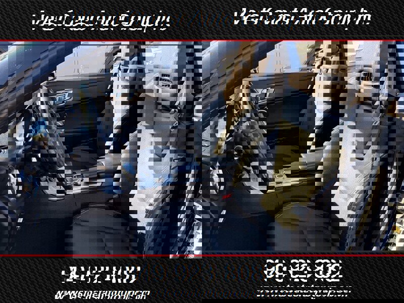 Used 2017 Mercedes-Benz SLC 300 w/ Premium 1 Package image 9