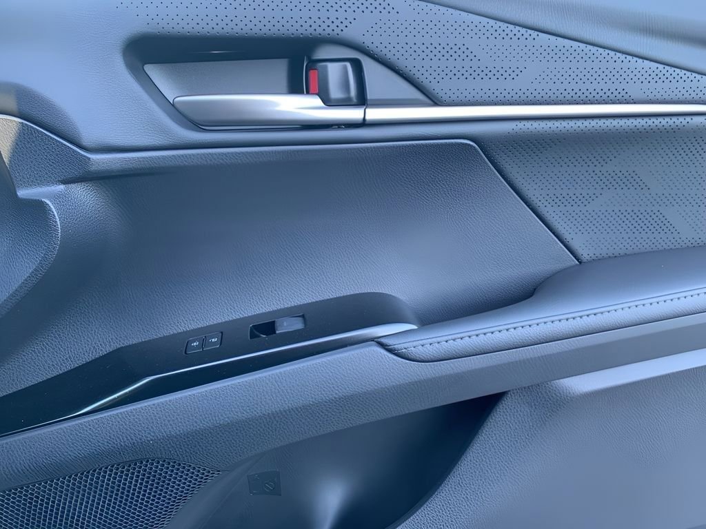 New 2026 Toyota Camry XSE FWD image 18