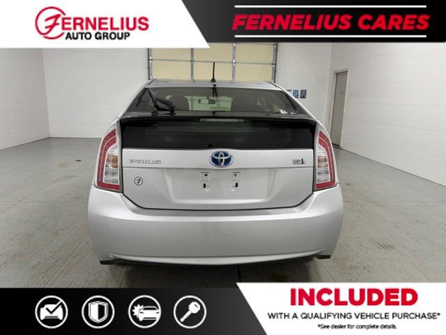 Used 2014 Toyota Prius Two FWD image 7