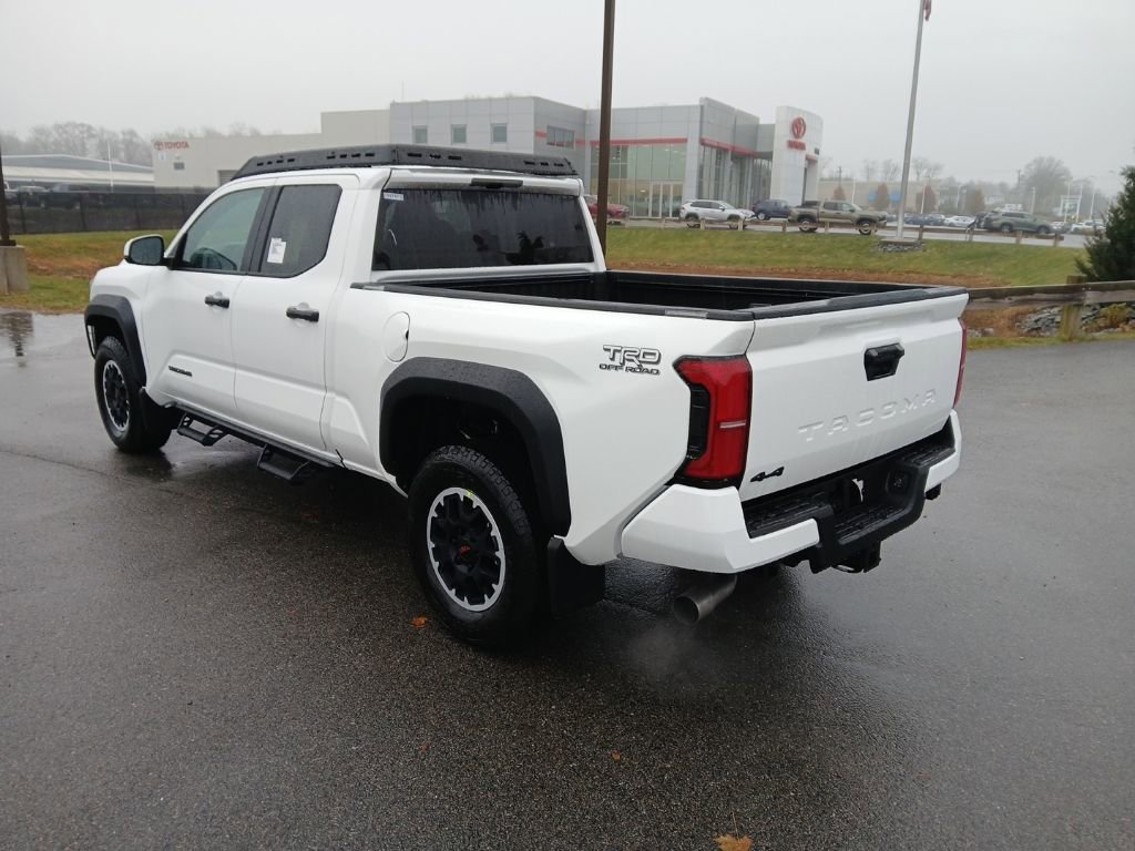New 2025 Toyota Tacoma TRD Off-Road image 3