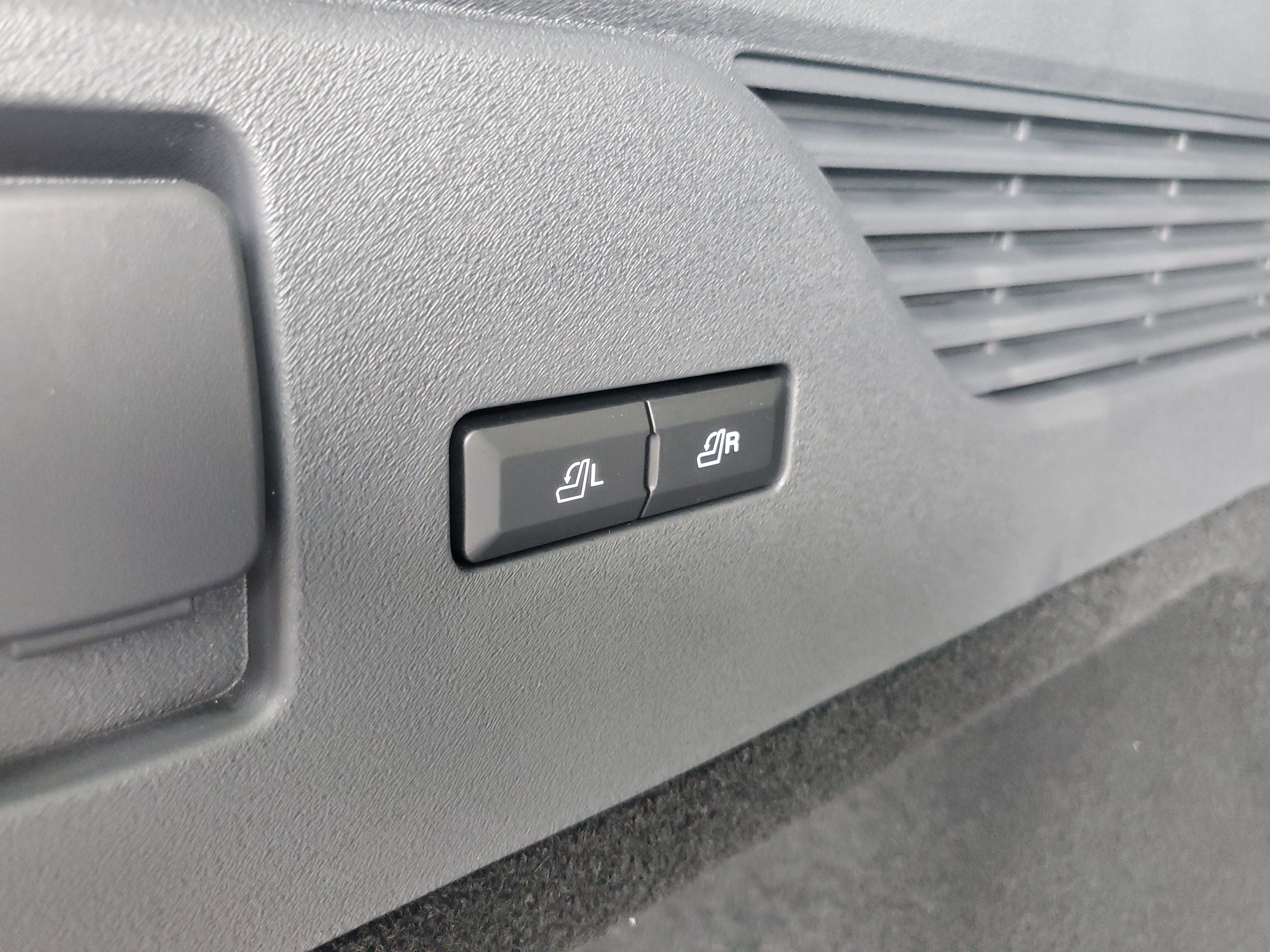 New 2026 Lincoln Nautilus Reserve AWD/4WD image 33