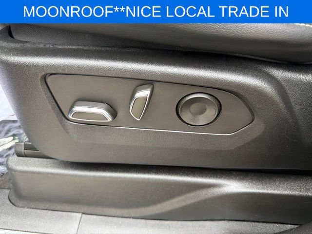 Used 2023 Cadillac Escalade ESV Sport AWD/4WD image 29