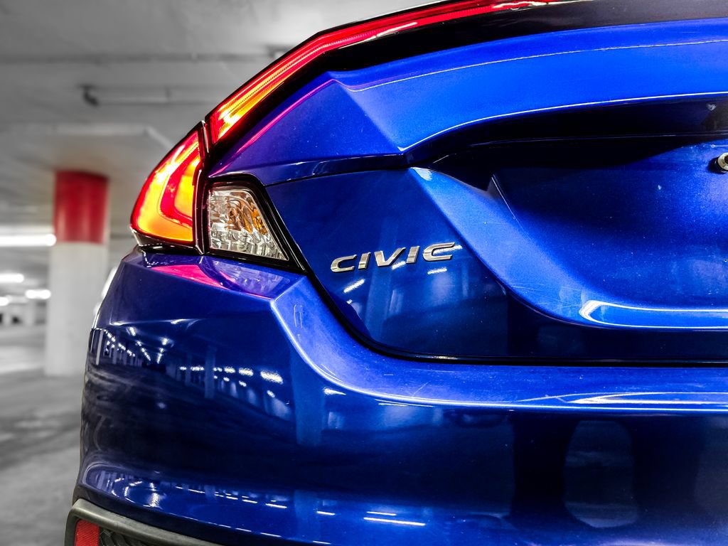 Used 2019 Honda Civic EX image 9