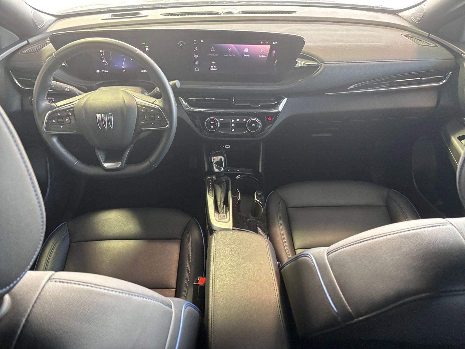 Used 2025 Buick Envista Sport Touring image 32