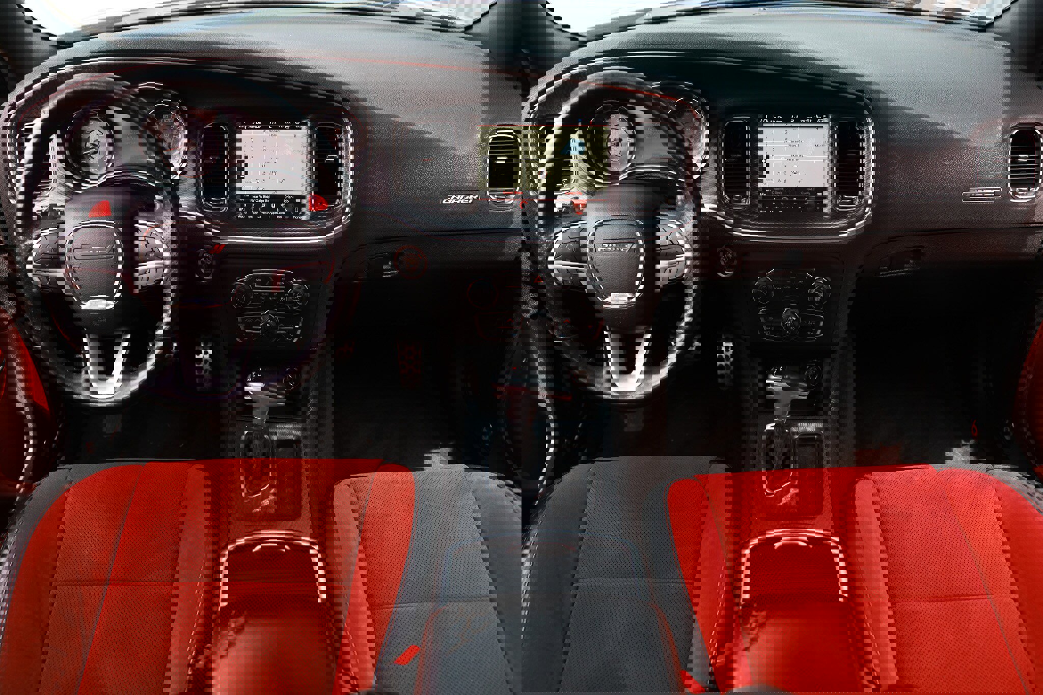 Used 2018 Dodge Charger R/T Scat Pack RWD image 25