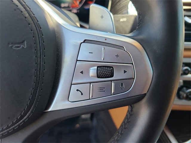 Used 2022 BMW 750i xDrive w/ Luxury Rear Seating Package image 26