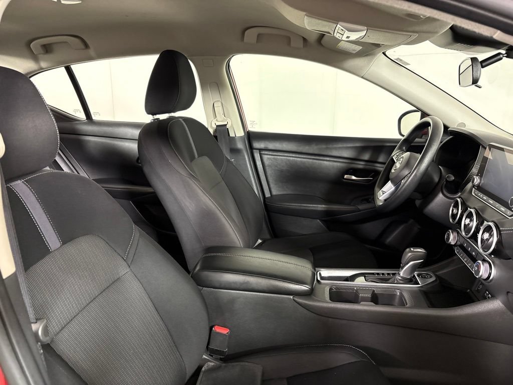 Used 2024 Nissan Sentra SV FWD image 20