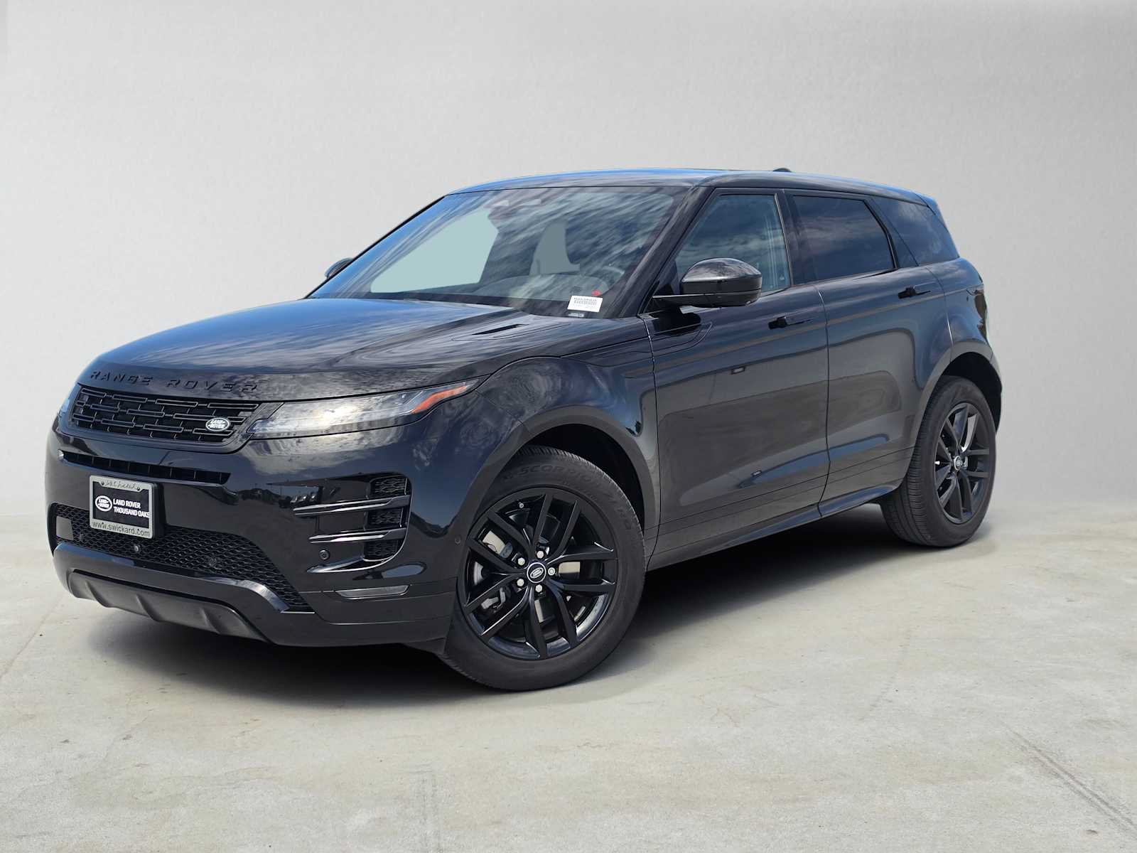 Used 2024 Land Rover Range Rover Evoque Dynamic SE