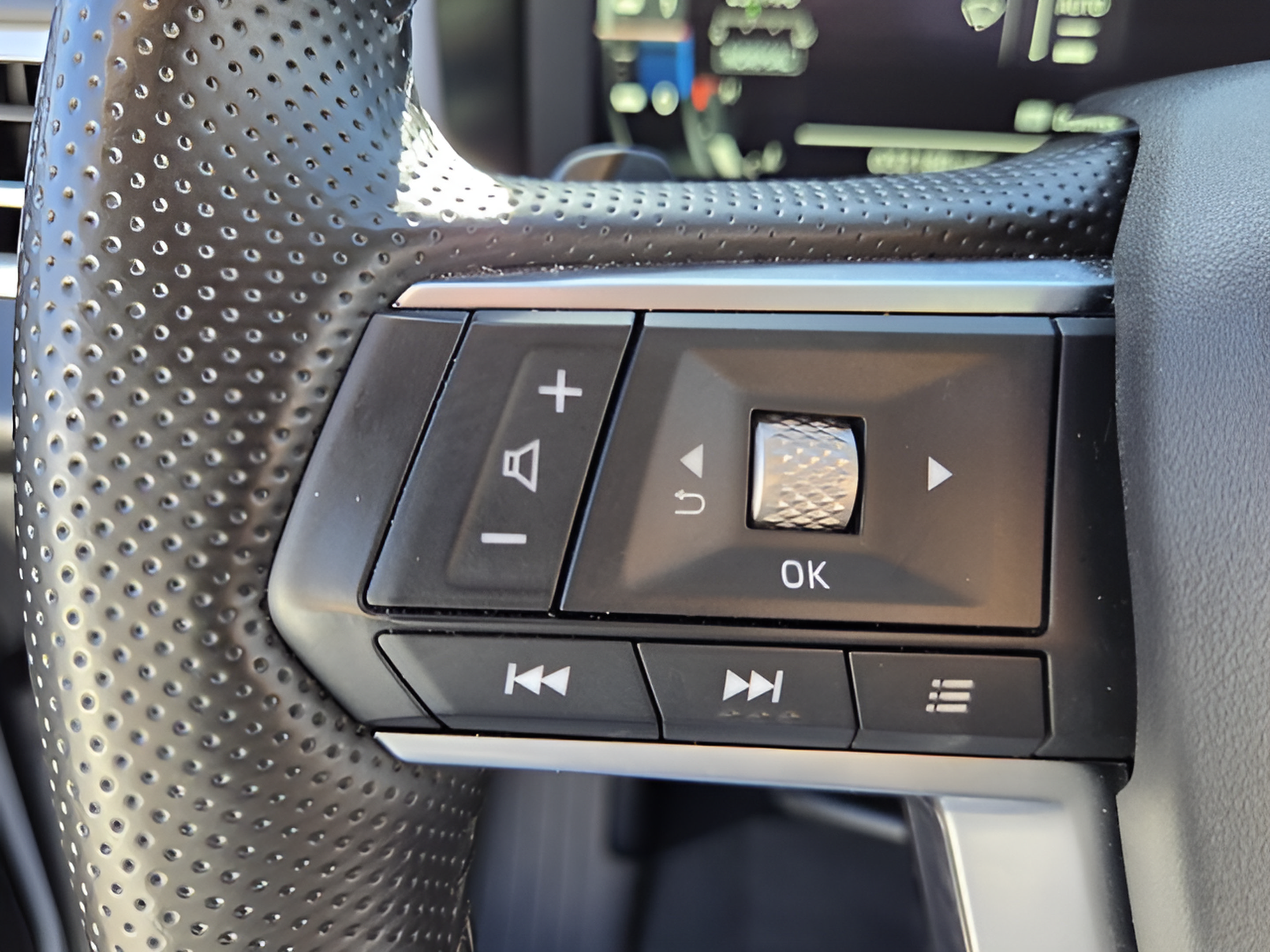 Used 2024 Mitsubishi Outlander SE FWD image 25