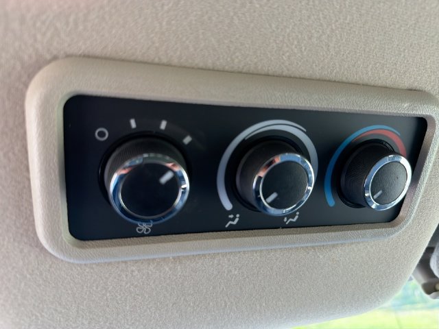 Certified 2025 Chevrolet Express 3500 LS RWD image 19