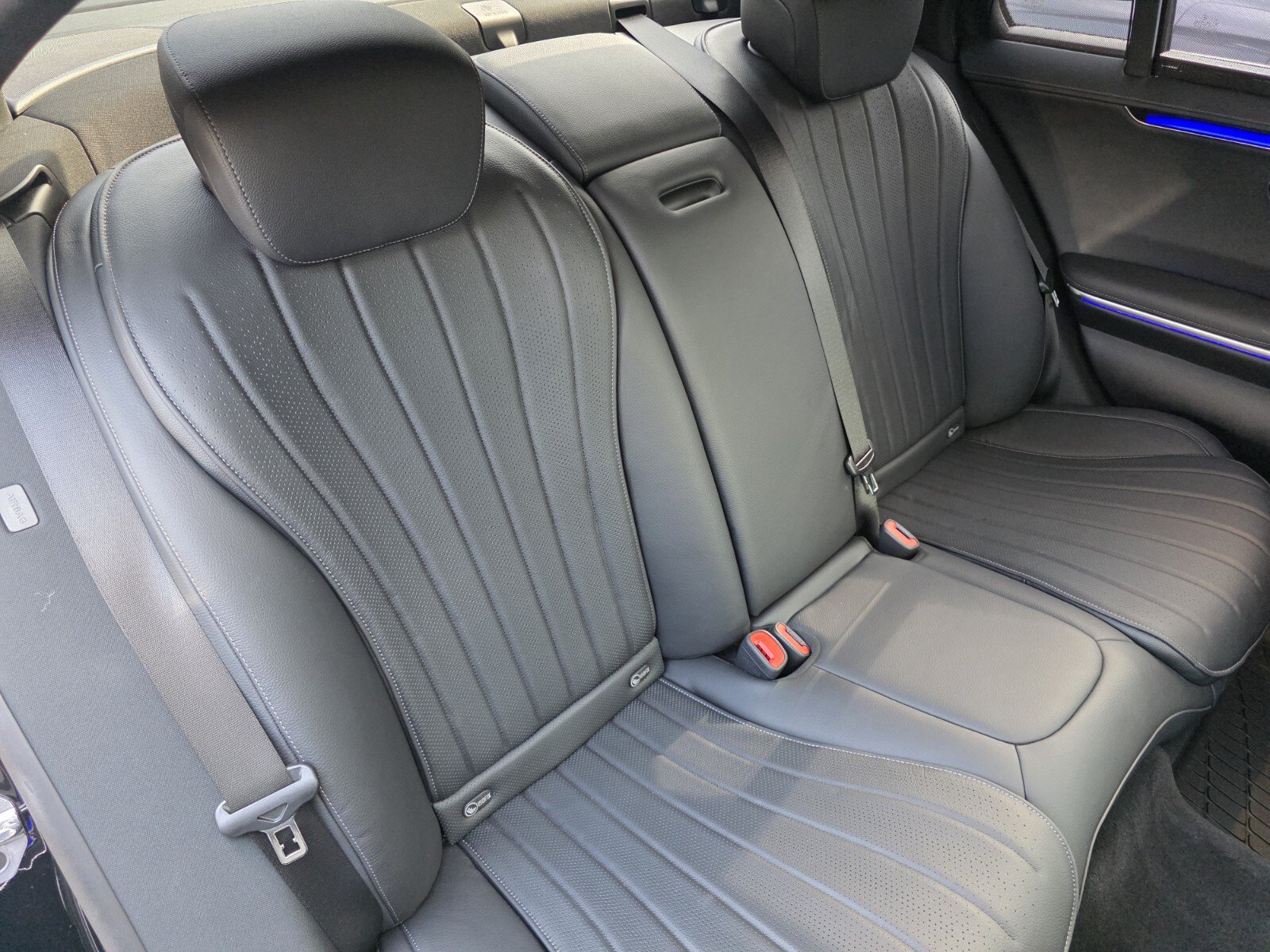 Used 2022 Mercedes-Benz S 500 4MATIC image 26