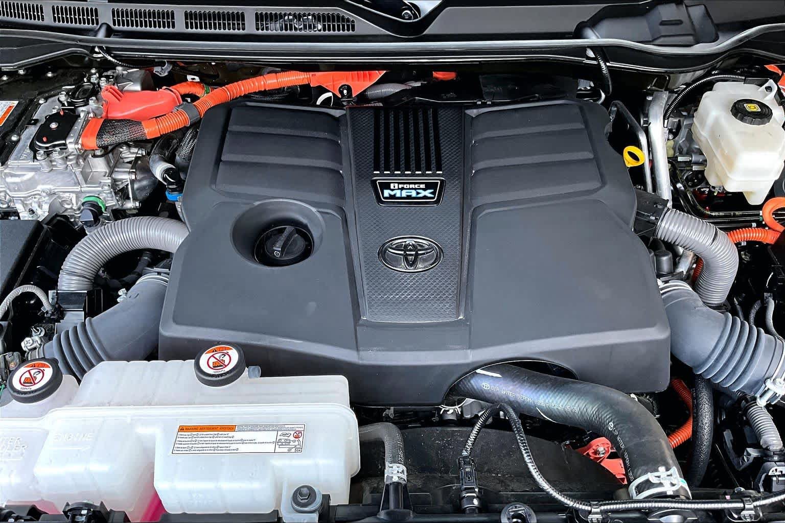 Certified 2025 Toyota Sequoia Capstone AWD/4WD image 33