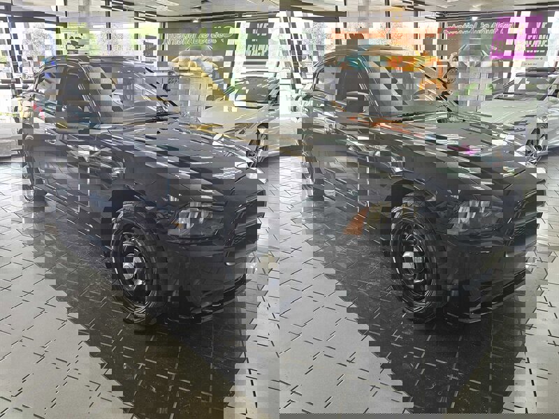 Used 2014 Dodge Charger Police image 4