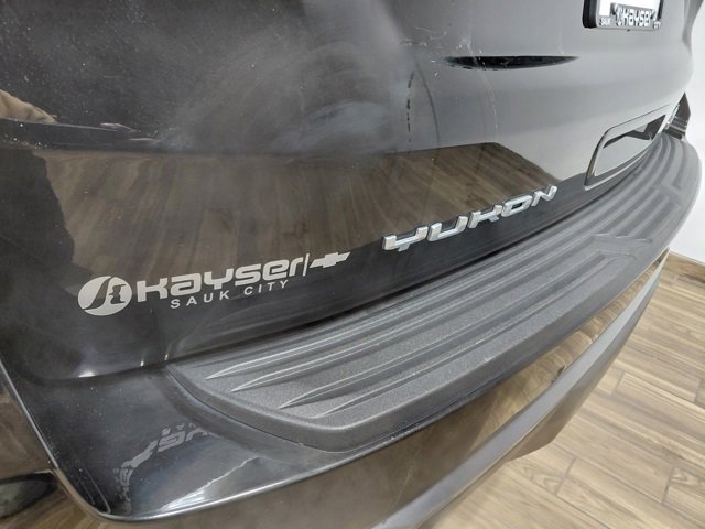Used 2025 GMC Yukon AT4 w/ LPO, Floor Liner Package image 21
