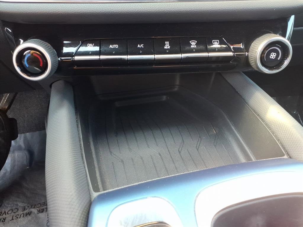 Used 2024 Chevrolet Equinox EV LT image 10