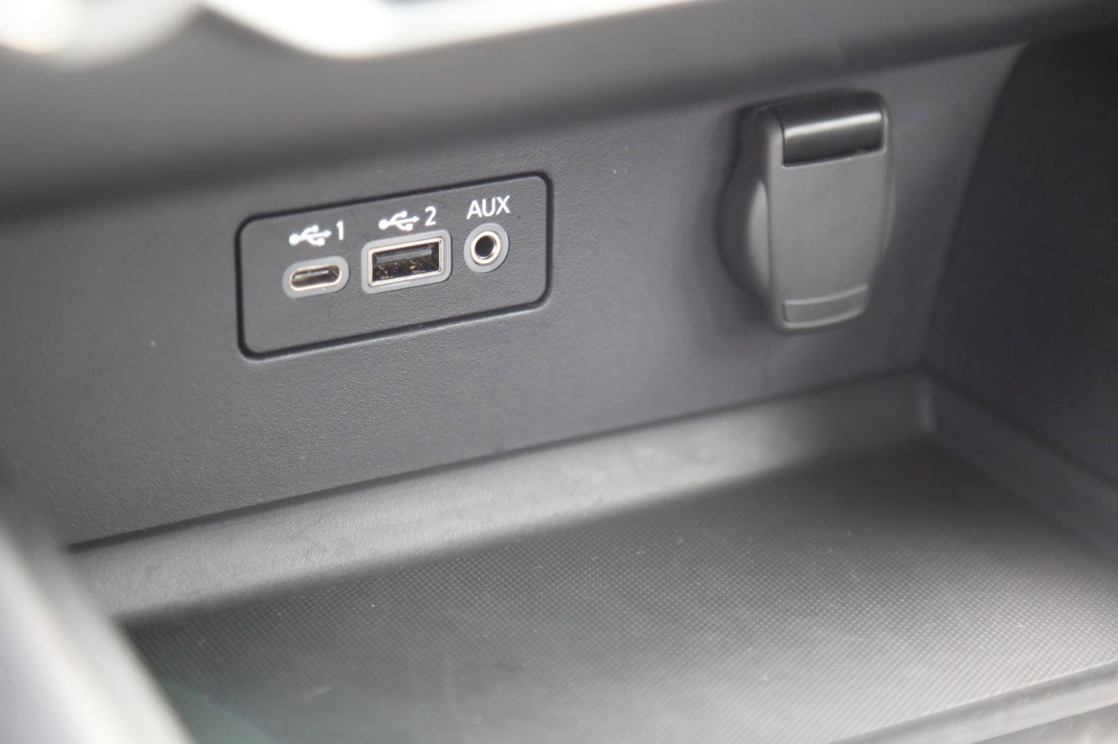 Used 2025 Nissan Altima 2.5 S FWD image 16