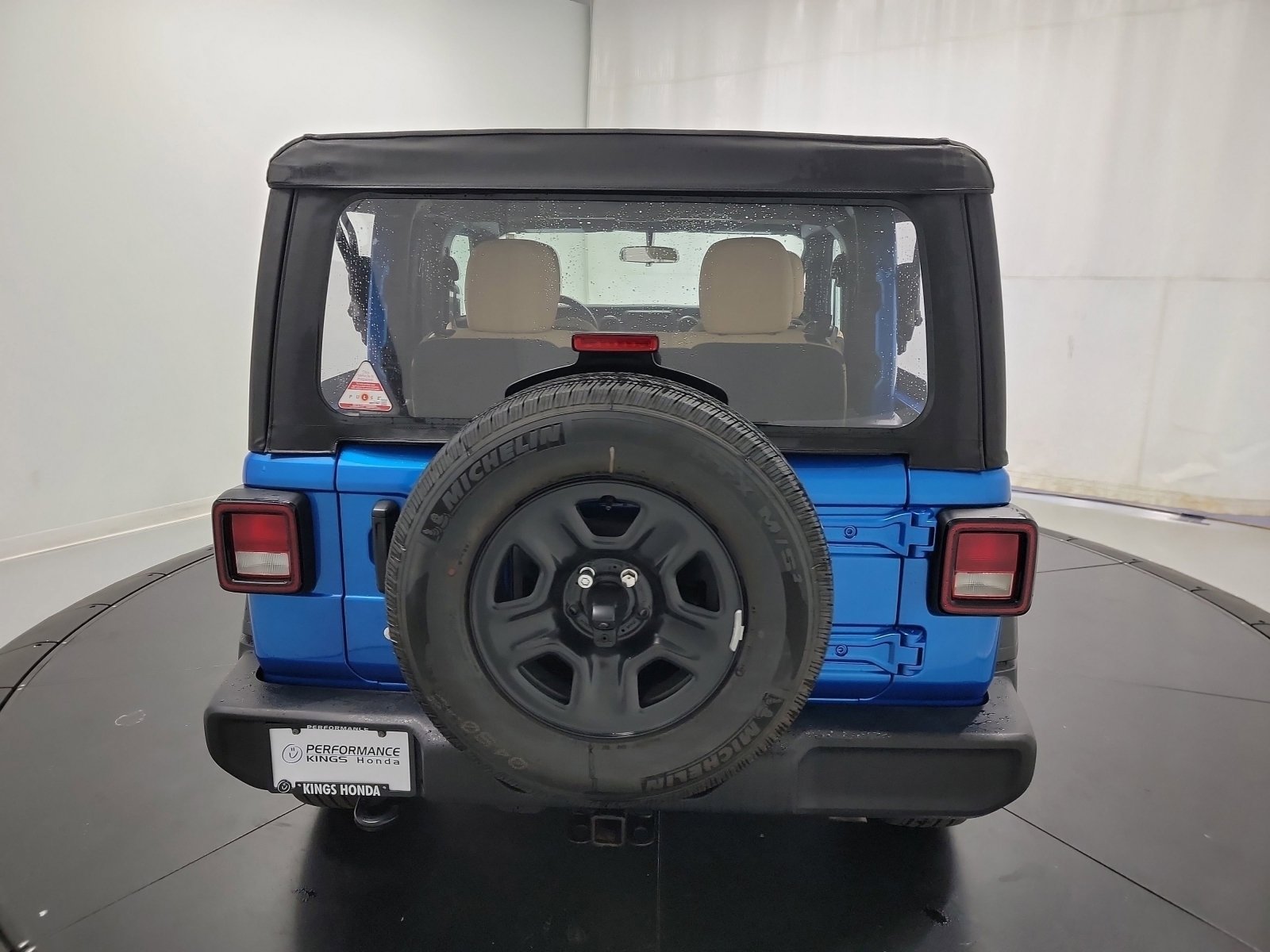 Used 2021 Jeep Wrangler Sport image 8