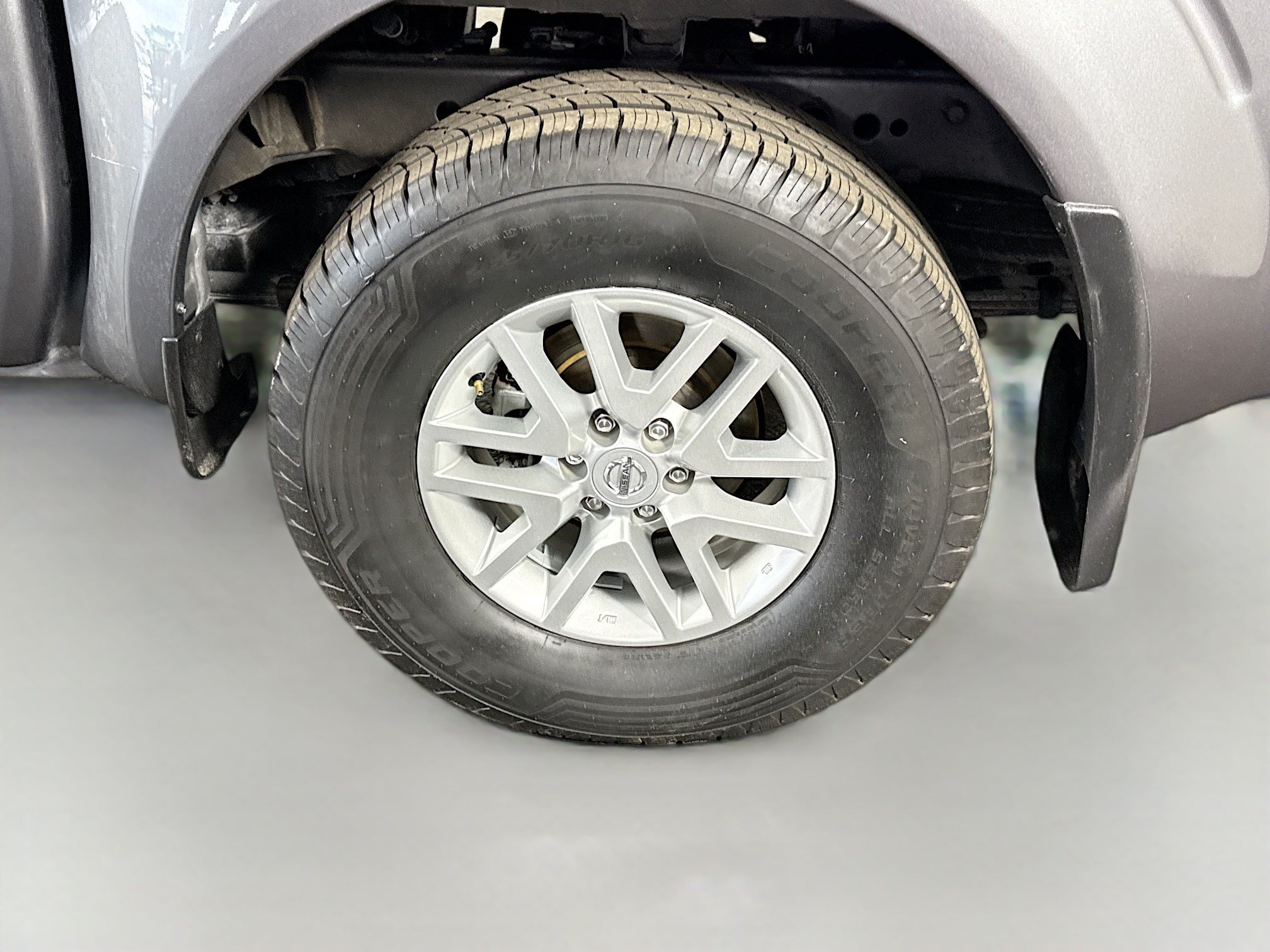 Used 2021 Nissan Frontier SV RWD image 37