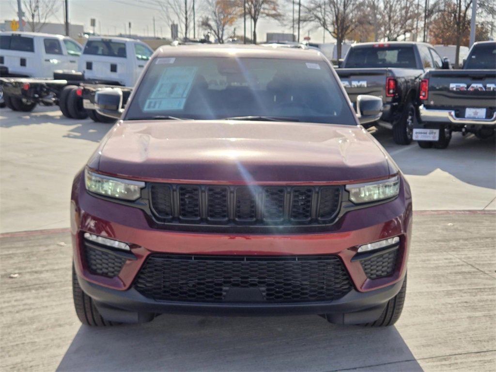 New 2025 Jeep Grand Cherokee Limited w/ Black Appearance Package image 7